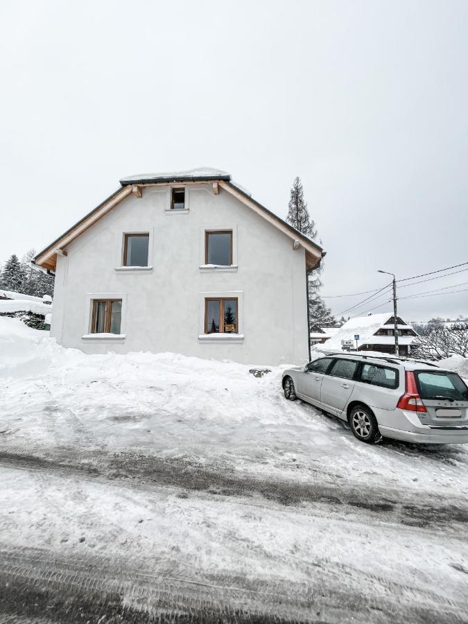 Istebna 401 Mury Bagian luar foto