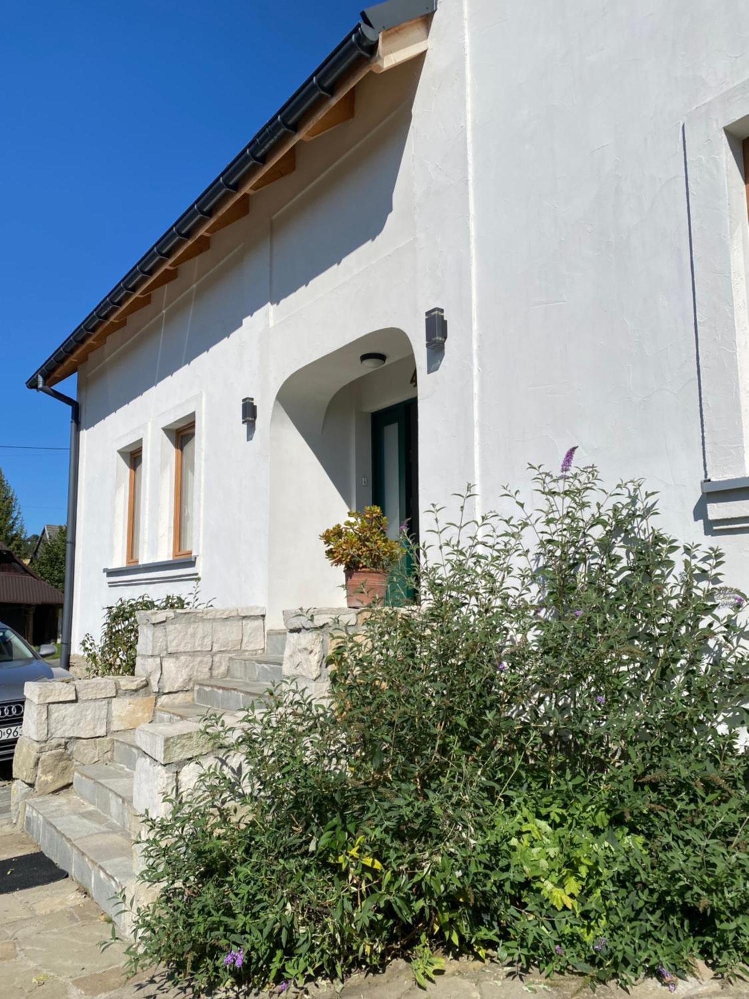 Istebna 401 Mury Bagian luar foto